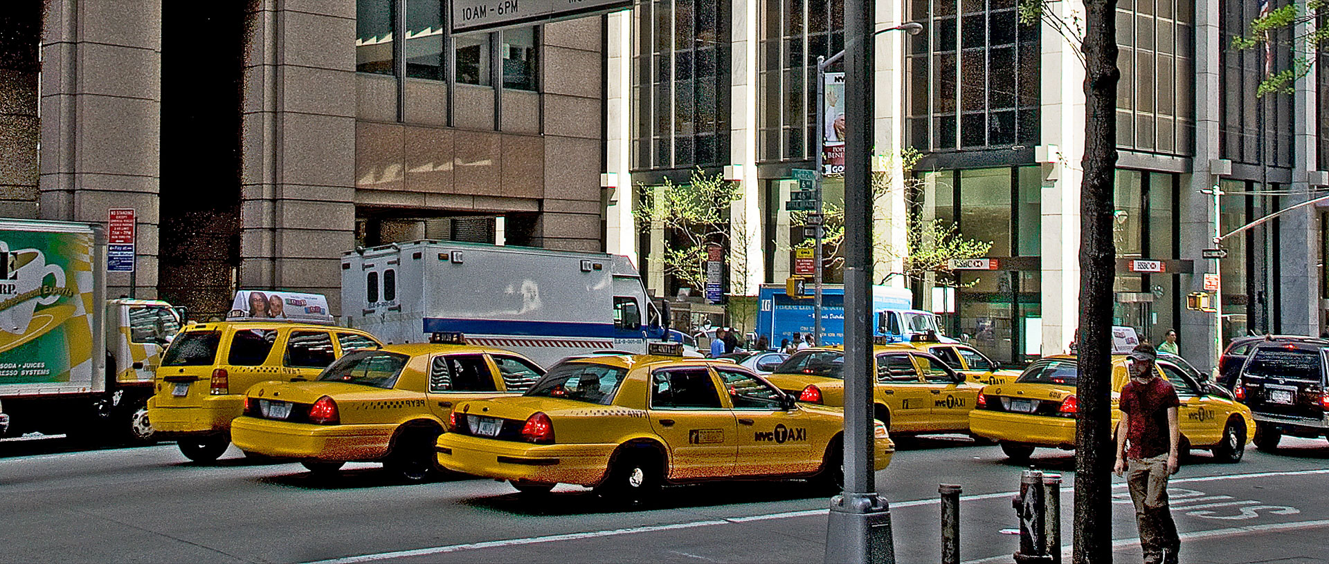 56_76_DSC0770Taxis.jpg